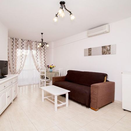 Espanatour Apartment Omara ตอร์เรเวียคา ภายนอก รูปภาพ